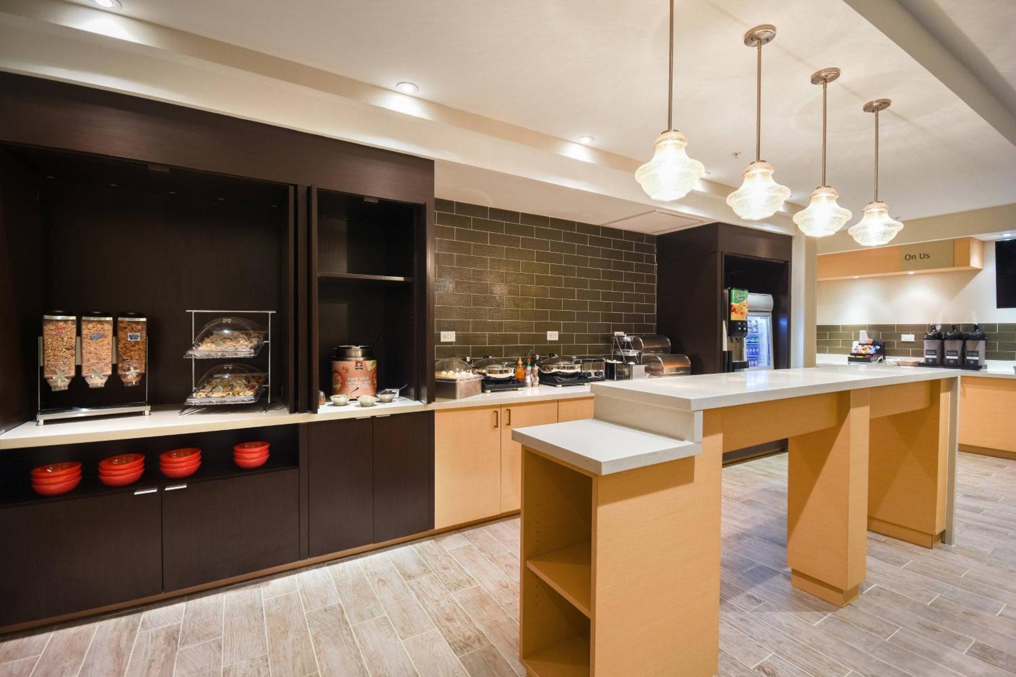 Towneplace Suites By Marriott Слиделл Экстерьер фото